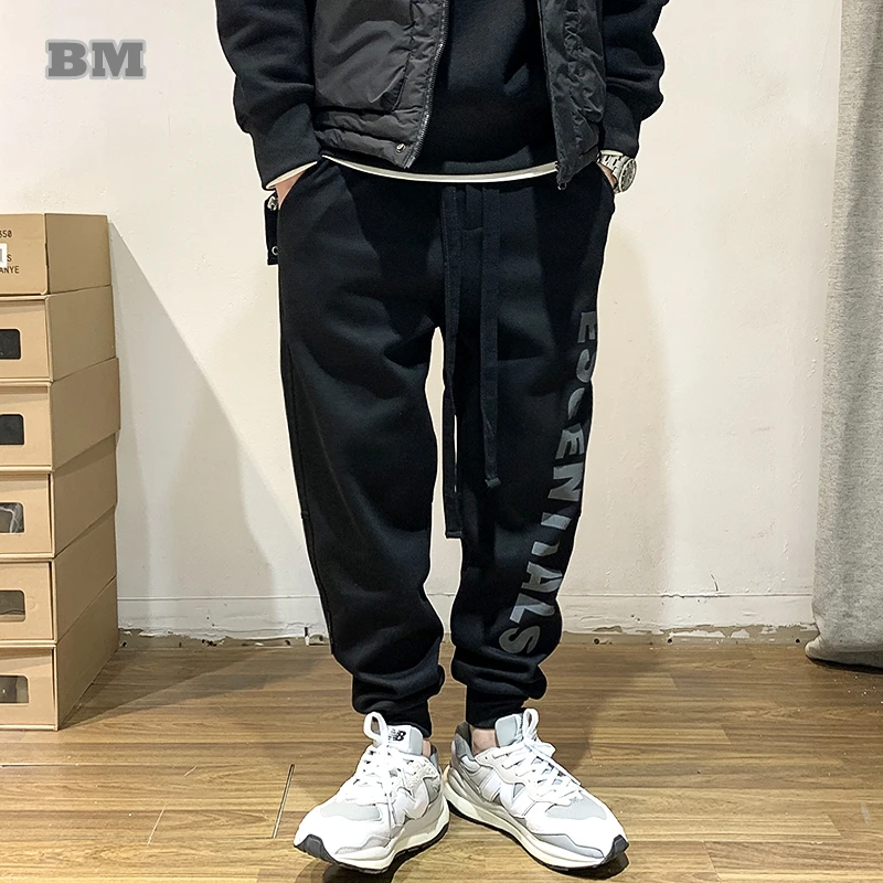 

Japanese Streetwear Loose Fashion Sweatpants Men Clothing Harajuku Casual Sports Jogging Pants Korean Joggers Baggy Trousers