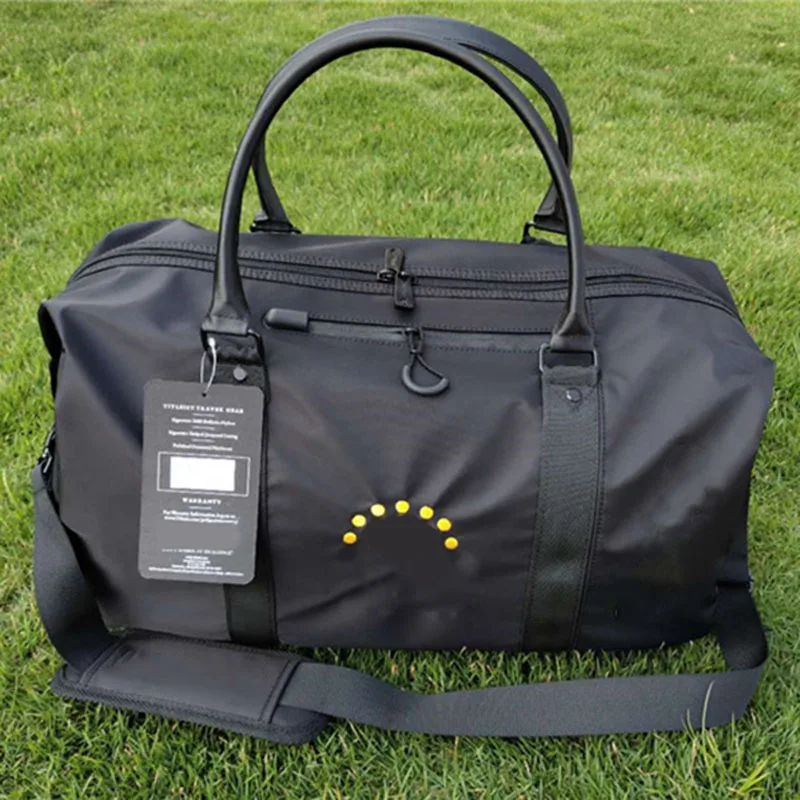 

Golf Shoe Clothing Bag Lightweight Clown Style Golf Handbag Sports Travel Big Boston Shoulder Bag