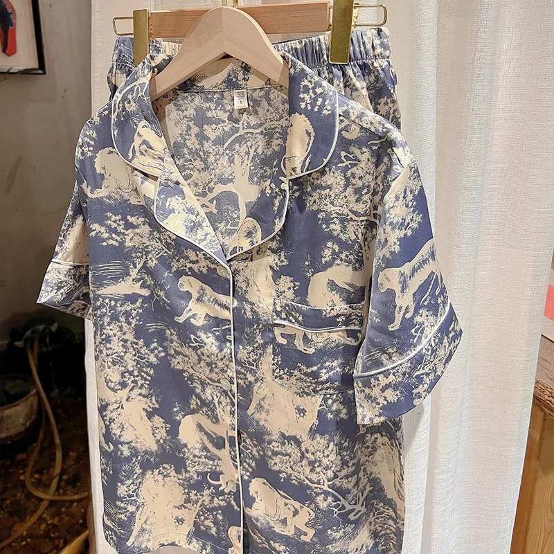 

Ink Painting Print Pajamas Women Ice Silk Pyjamas Autumn Long-sleeved Ladies Thin Nightwear Plus Size Suit Home Clothes