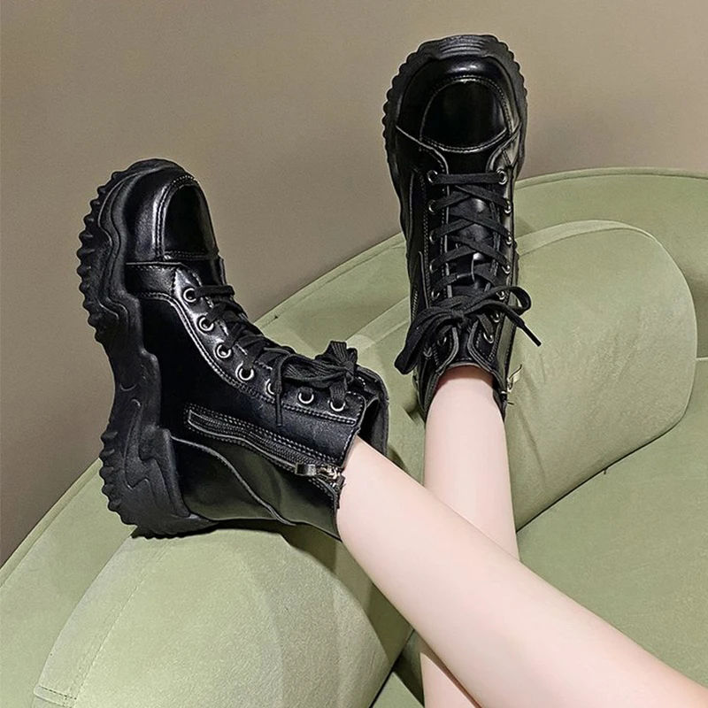 Женские зимние ботильоны на платформе дизайнерские кожаные теплые туфли плоской