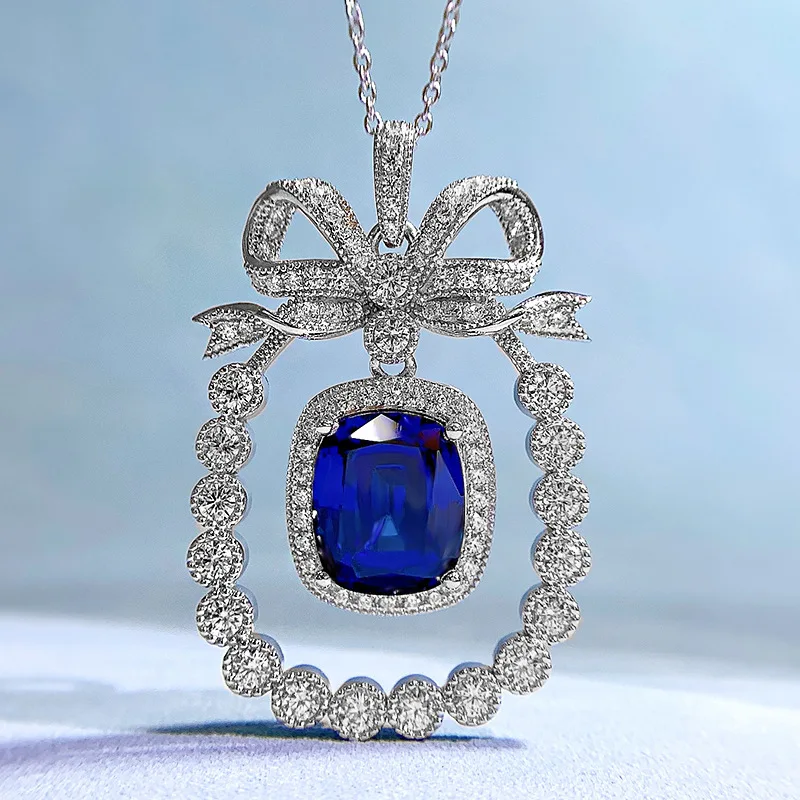 

2023 new 925 silver necklace personality sapphire 10 * 12 pendant female European and American luxury set