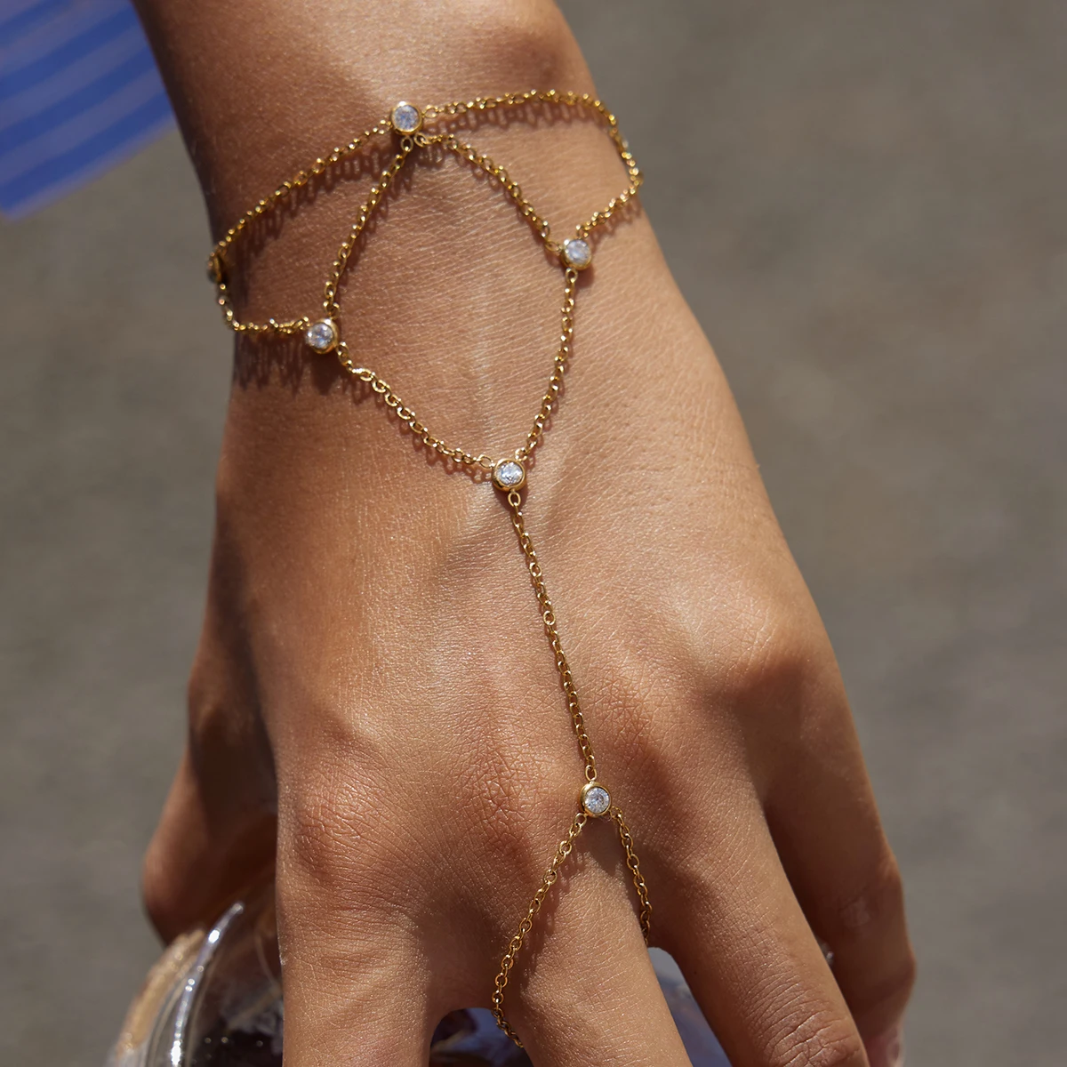 Фото Yori белый сетчатый браслет с кисточками из кубического циркония 18K с PVD-покрытием водонепроницаемый полированный металлический подарок для подруги ювелирные изделия №1