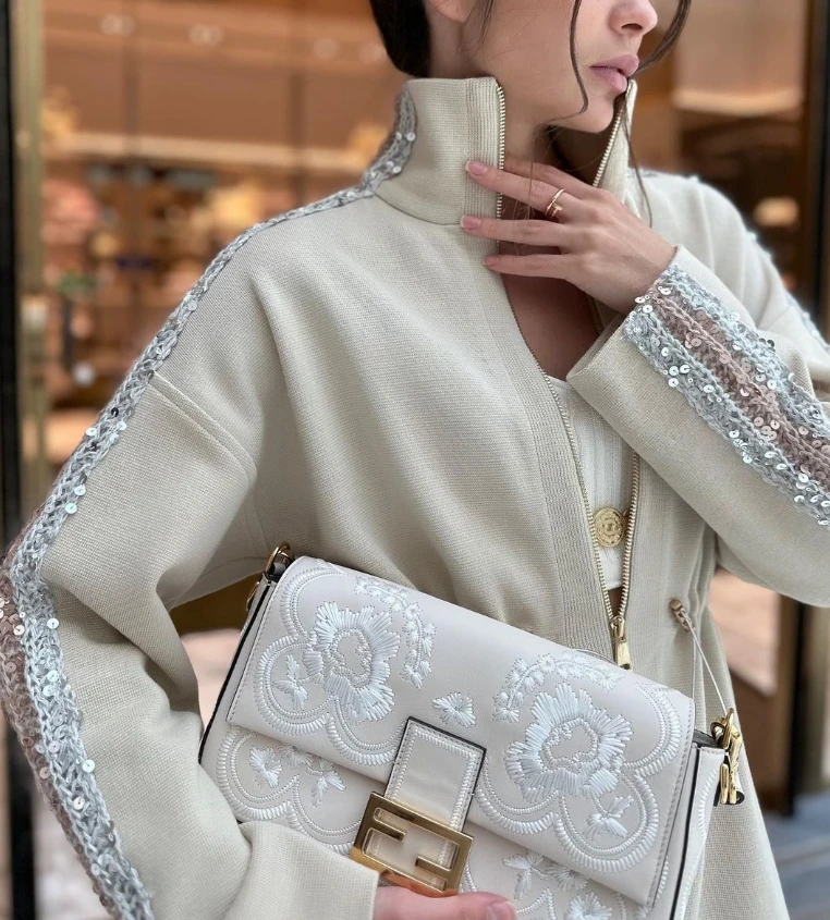 Женский комплект из двух предметов топ и брюки