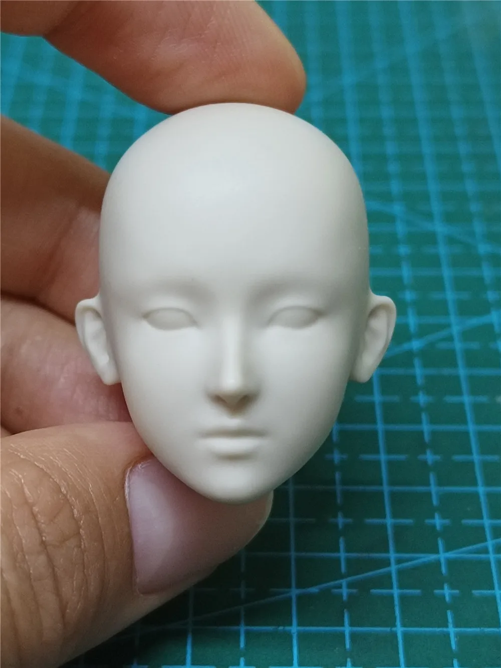 

Неокрашенная модель головы Лю Ифэй в масштабе 1/6 для 12-дюймовых экшн-фигурок кукол рисунок упражнения
