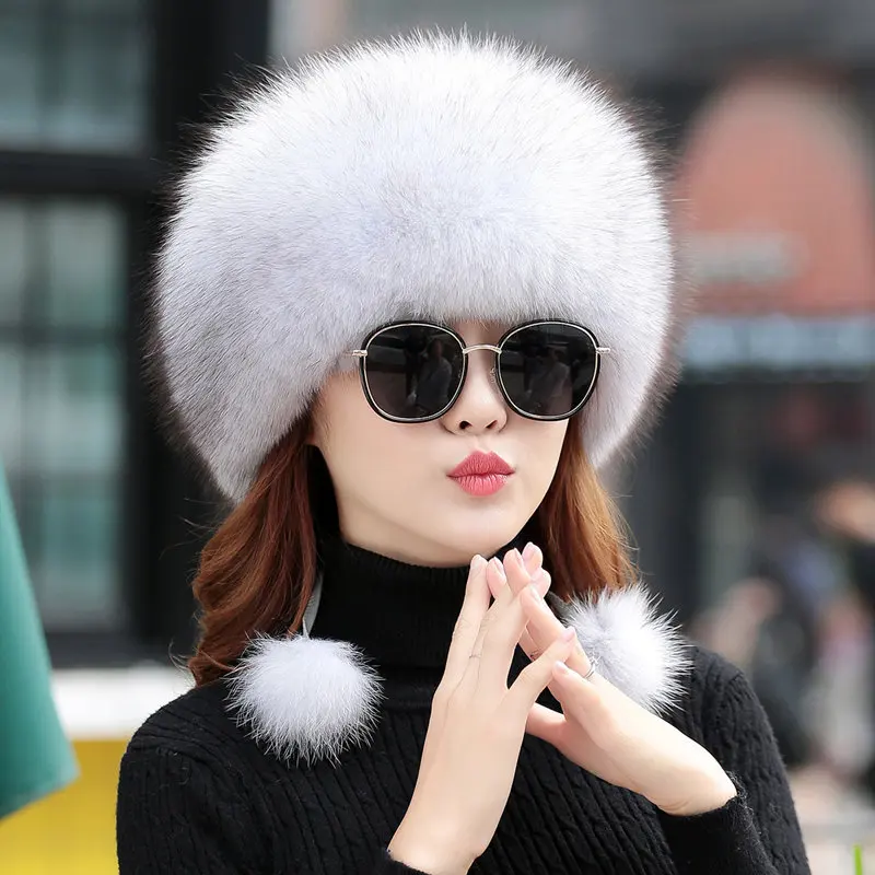 New Women's Natural Fur Beanie Winter Fashion Women's Hat Fox Fur Earmuffs Pom Poms Thick Warm Princess Skull Casual Russian Hat