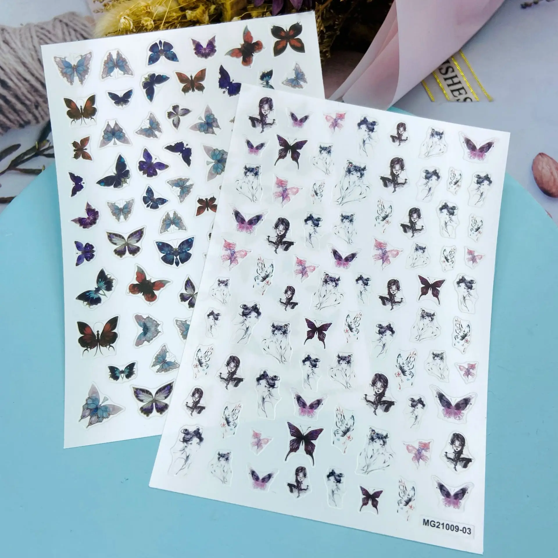 

Новые наклейки для ногтей с изображением бабочки и крутой девушки, самоклеящиеся переводные наклейки, 3D скользкие наклейки для творчества, ...