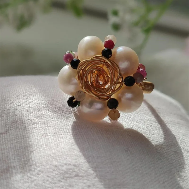 

2022 New Fashion Women Vintage Hand Knitting Pearl Flower Beads Finger Ring Women Sexy Party Copper Wire Twin Pearl Flower Ring