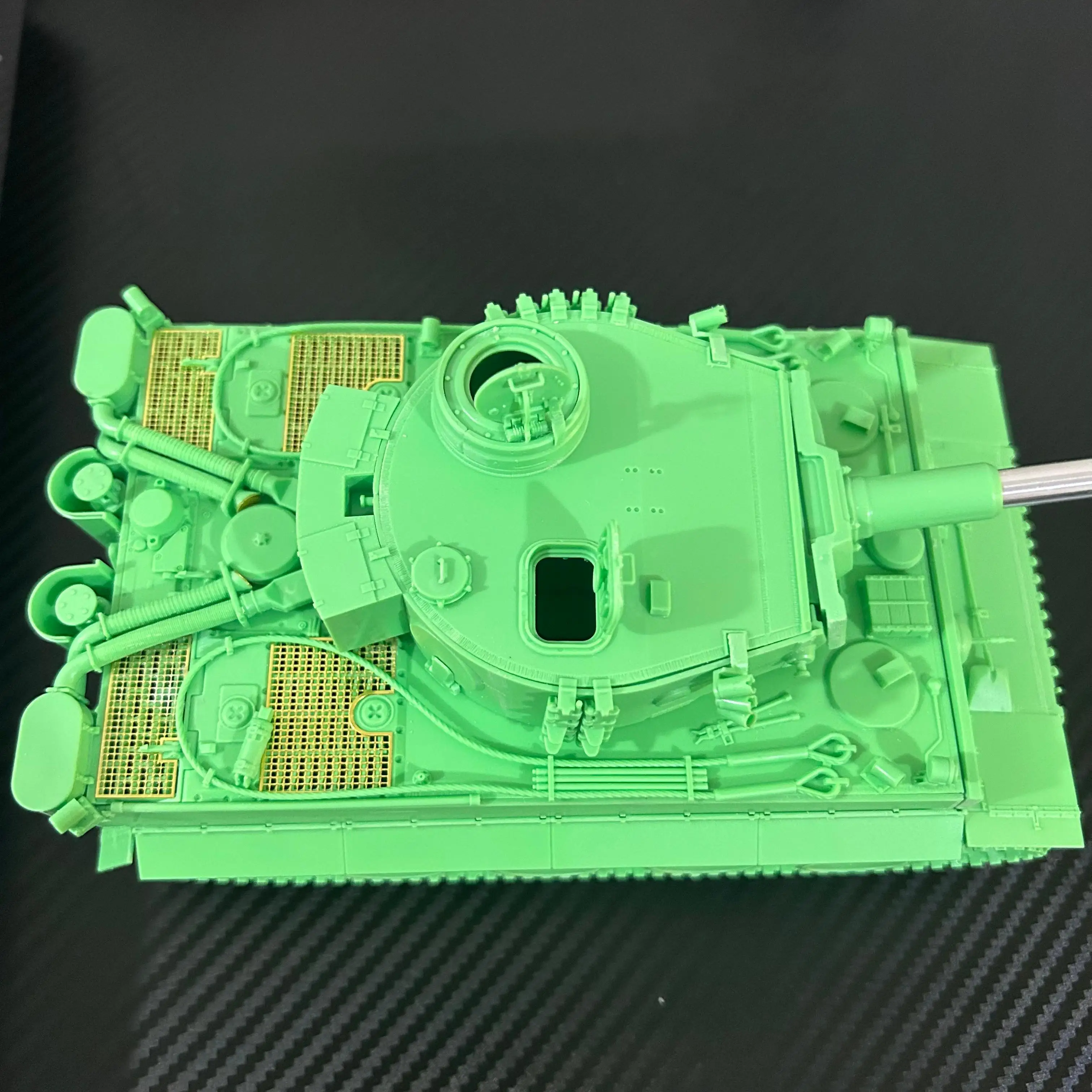 Tiger 4901GREEN Масштаб 1/35 Sd.Kfz.181 TIGER I 1942-1945 EARLY WW2 НЕМЕЦКИЙ ТАНК HEAVY готовый продукт