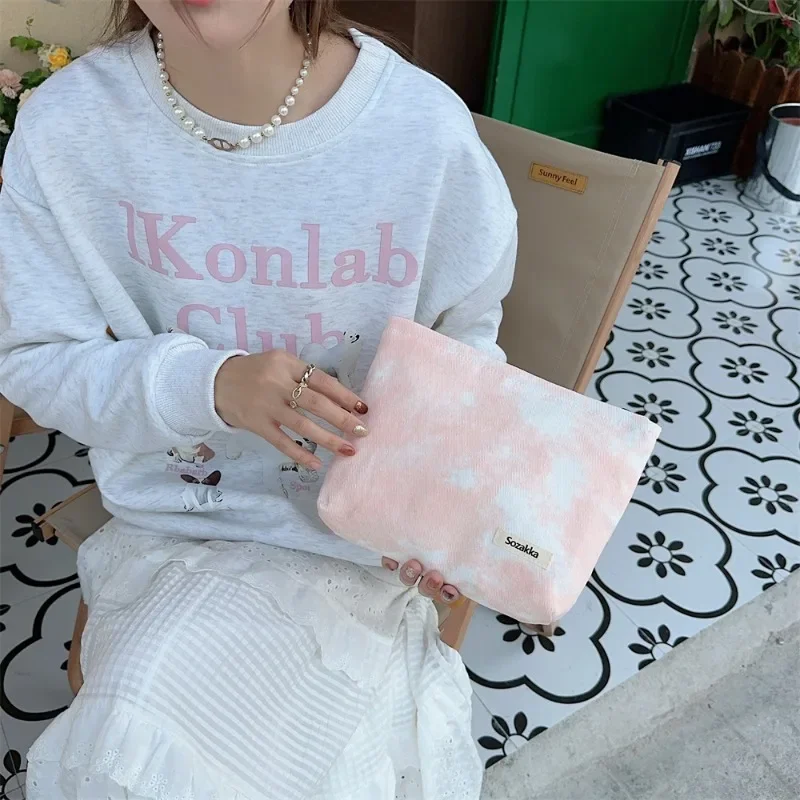 

1 Pc Korean Fashion Makeup Bag for Women Simplicity Gradient Color Series Cosmetic Bags for Sweet Girl Portable Travel Handbag