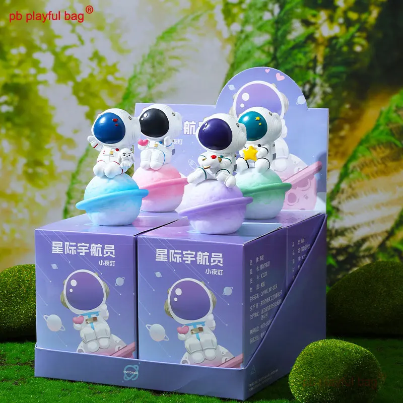 Creative New Interstellar Astronaut Night Light Children's Toy Gift Desktop Ornament Zg90