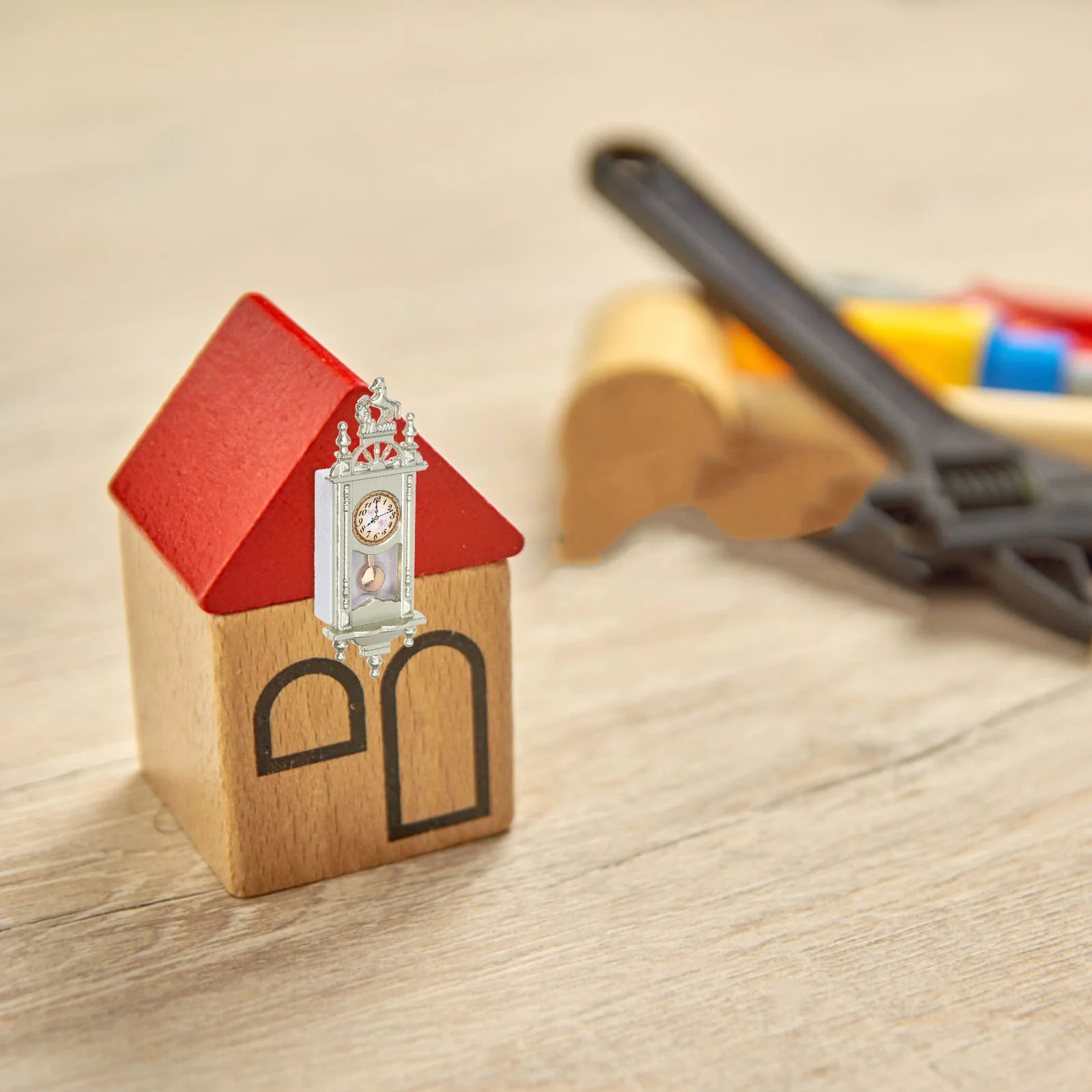 Кукольный домик часы подвеска маленький маятниковый мебель миниатюрный