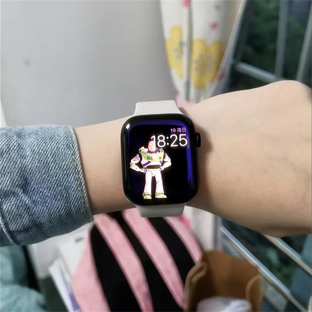 Silicone Strap For Apple Watch Band 44mm 40mm 45mm 41mm Ultra 49mm 42mm 38 44 45 mm Bracelet Apple Watch Series 8 7 se 3 4 5 6