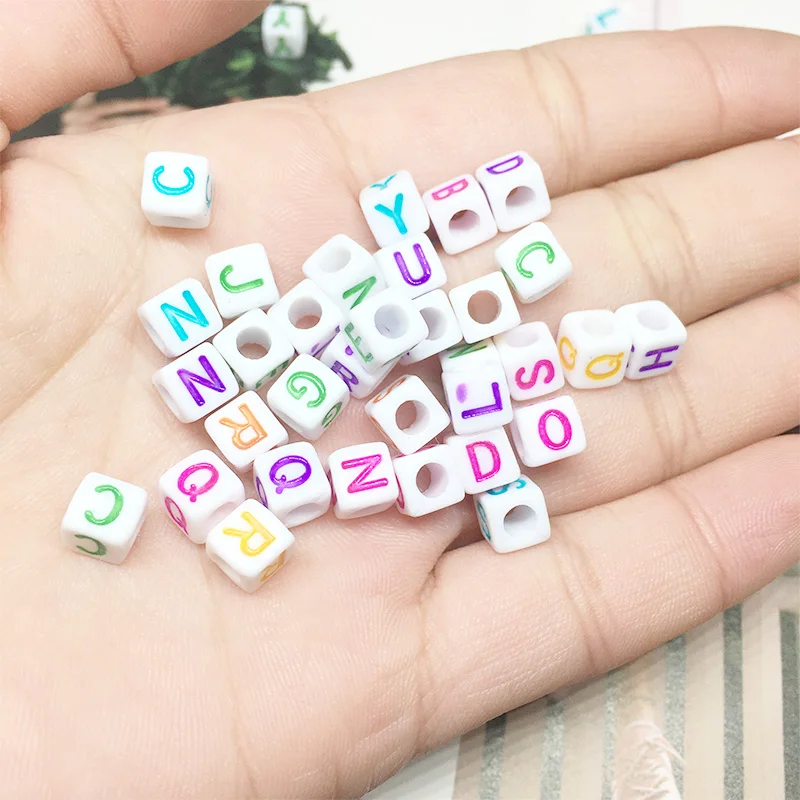 Бусины с буквами алфавита 6*6 мм 500 шт./партия