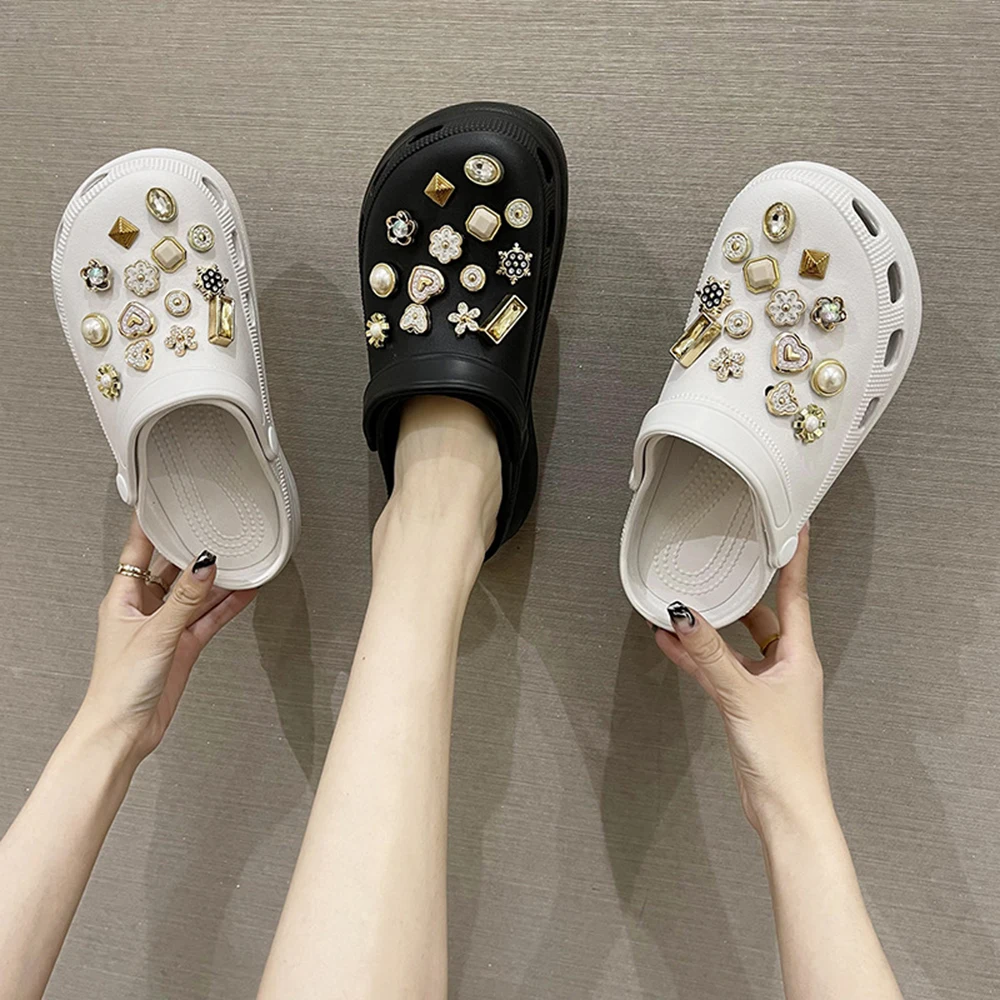 Summer Fashion Decoration Outdoor Casual Sandals Hole Shoes Women's Beach Garden Shoes Platform Ladies Slippers ks335