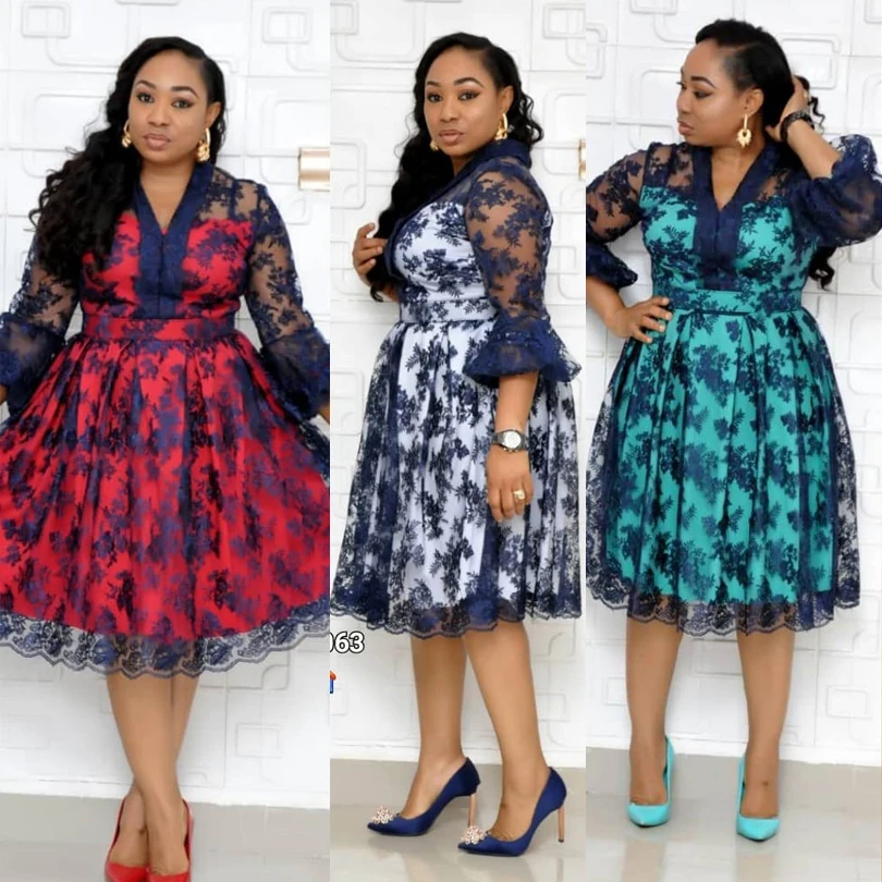 

Женское платье с круглым вырезом, до колена