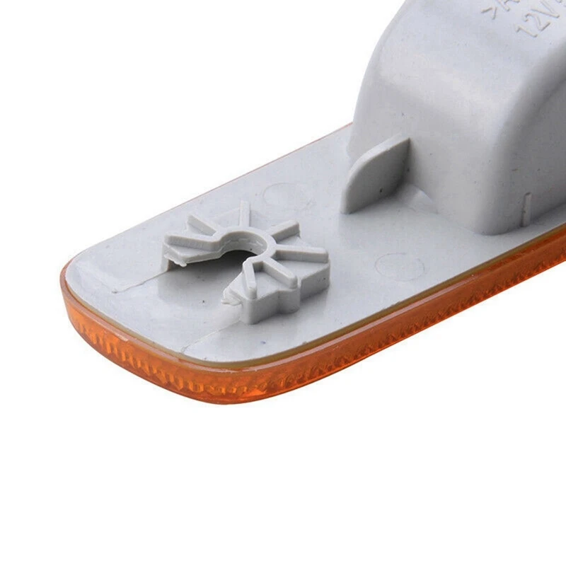 Для LEXUS RX300 1999-2003 IS300 2001-05 отражатель заднего бампера желтого цвета