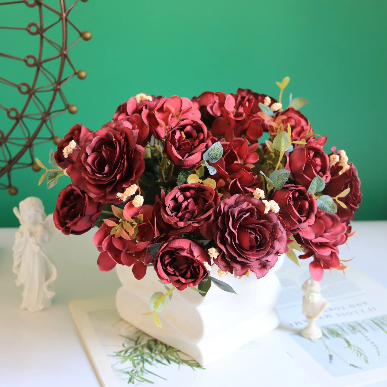 

Artificial Flowers Retro Silk Rose Bouquet Hydrangea Peony Vintage Bride Holding Fake Flower Home Wedding Decoration Accessories
