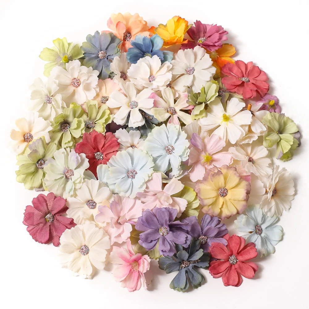 

Bulk 4.5CM Silk Daisy Head Mini Home Wedding Decoration DIY Scrapbook Artificial Flowers Christmas Wreath Headdress Accessories