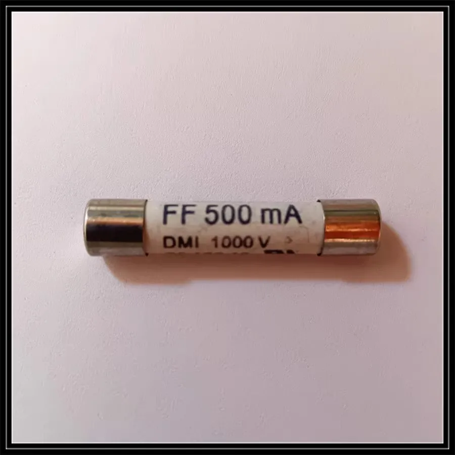 

Трубка Предохранителя 15B17B18B 7017240 FF 250MA 315MA 400MA 500MA 630MA 800MA 1A 1.25A 1.6A 2A DMI 1000V 7017240 6.3x32mm 10 шт.