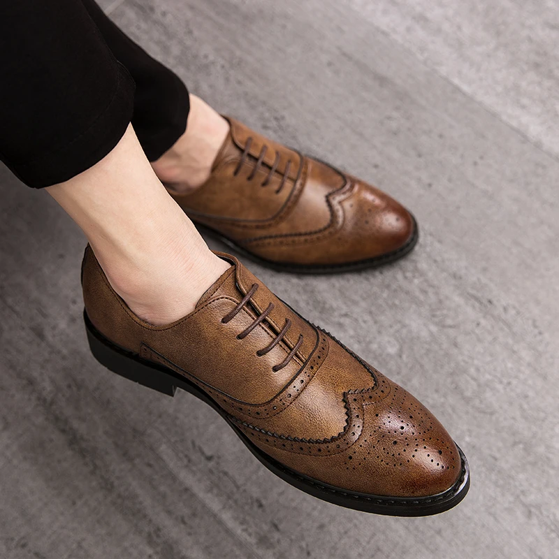 

Мужские классические туфли, мужские Весенние Свадебные модные офисные высококачественные кожаные удобные деловые мужские официальные туф...