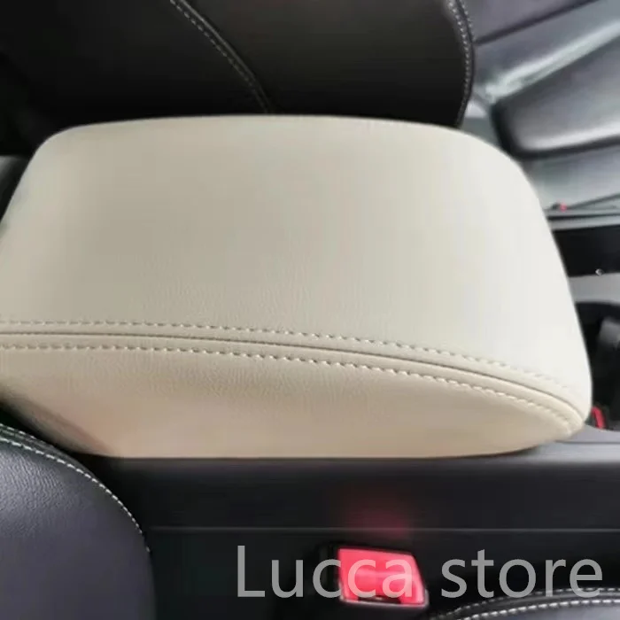 

Чехол для центрального подлокотника Audi A3 A4 A5 A6 A7 Q3 Q5