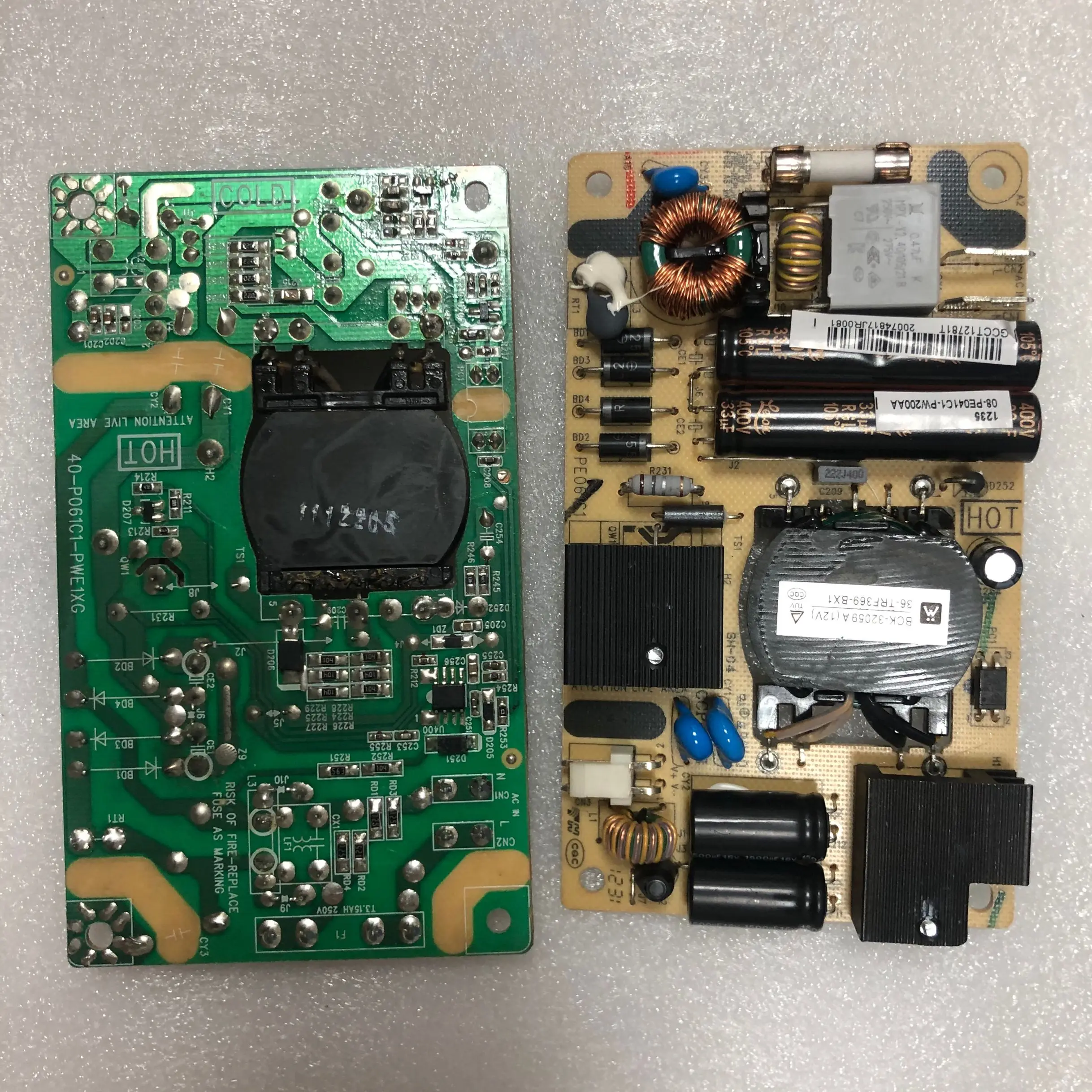 40-P061C1-PWE1XG 08-PE041C1-PW200AA 12V spot - Цена: 551.12