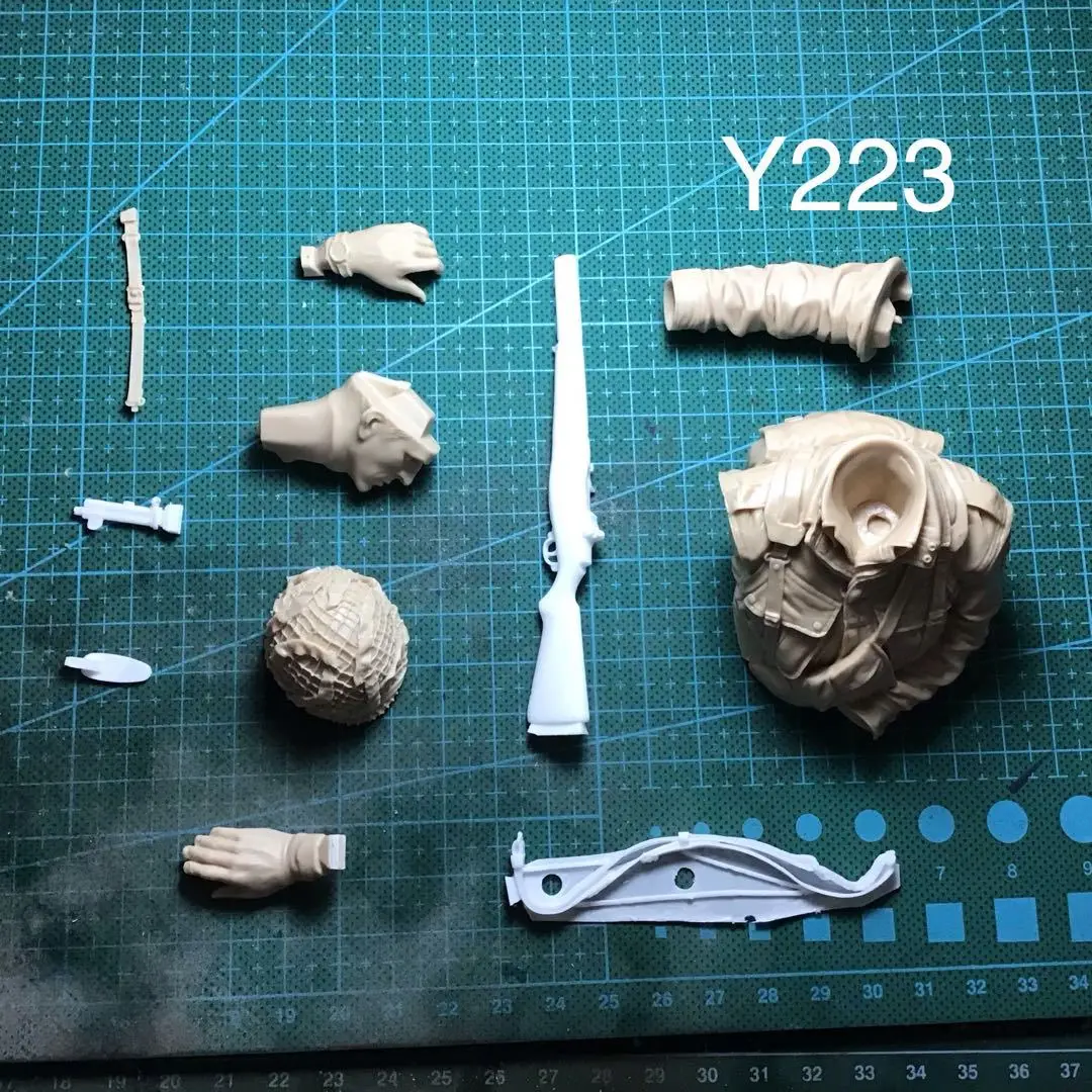 Модель из смолы 1/10 бюст GK несобранный и Неокрашенный комплект