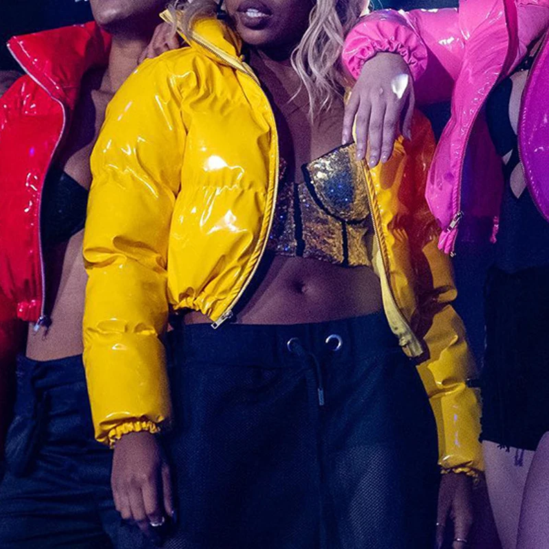 Модная Милая женская Яркая розовая пуховая куртка из искусственной кожи зимние