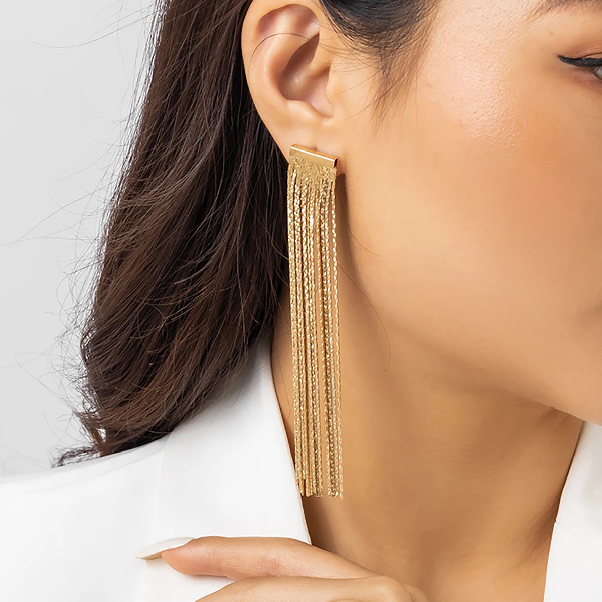 

Long Metal Chains Tassels Earrings Hanging for Women Trendy Charms Drop Earrings 2023 Fashion Jewelry Accessories Ladies Gifts