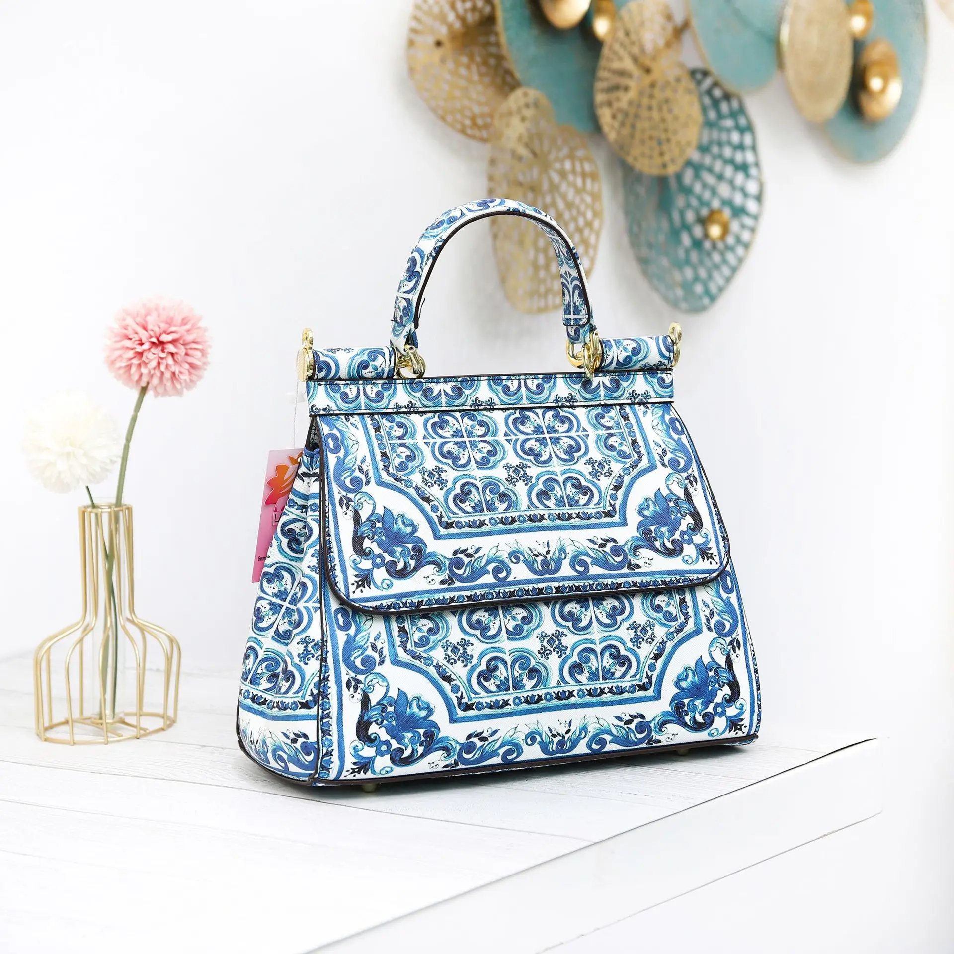 2022 Classic Women Frame Handbag Europe and America Printing Shoulder Messenger Totes Ladies Bags Bolsa Feminina Art Print |