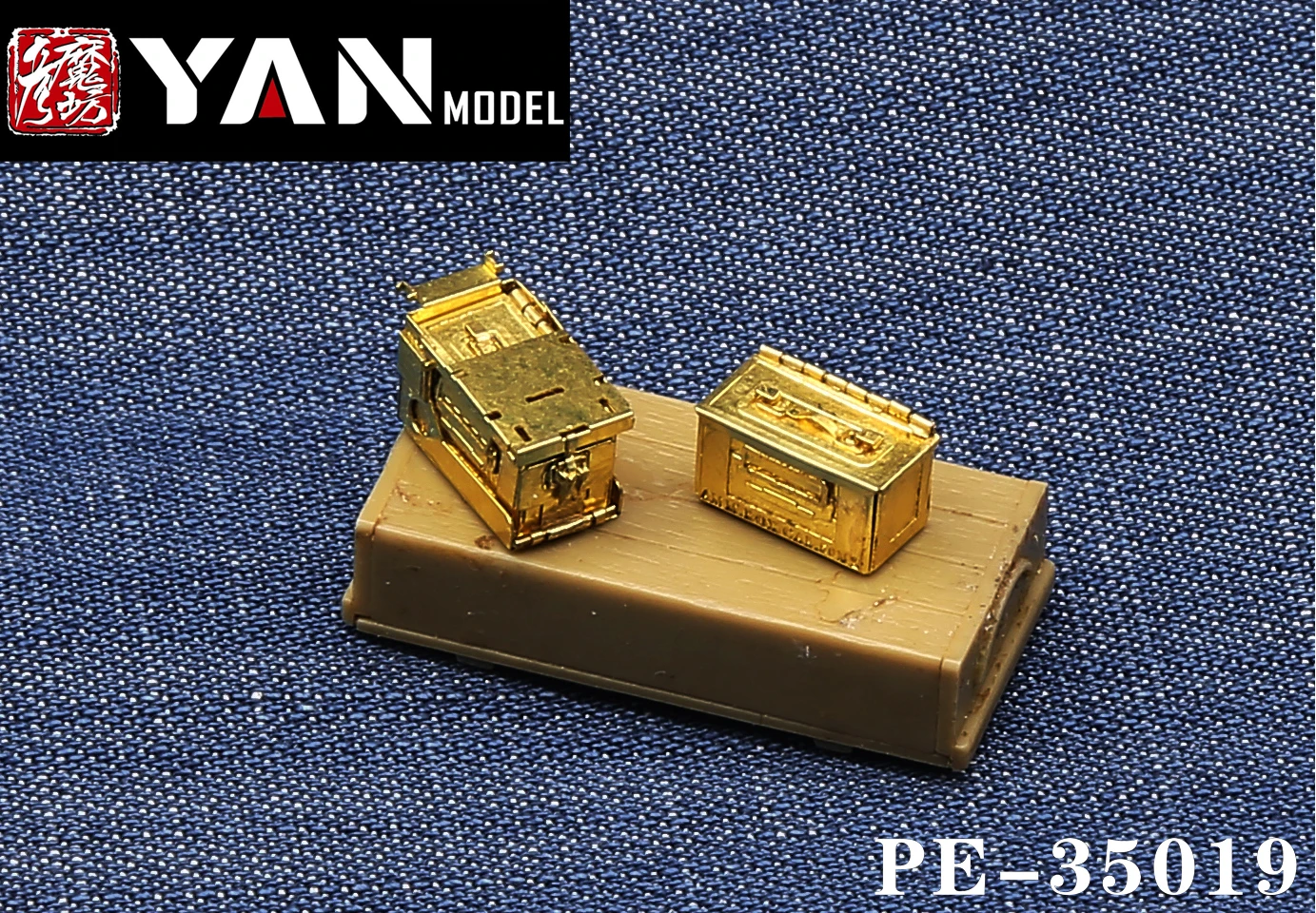 

Yan Model PE-35019 1/35 WWII US M2 Browning Machine Gun Ammo Boxes