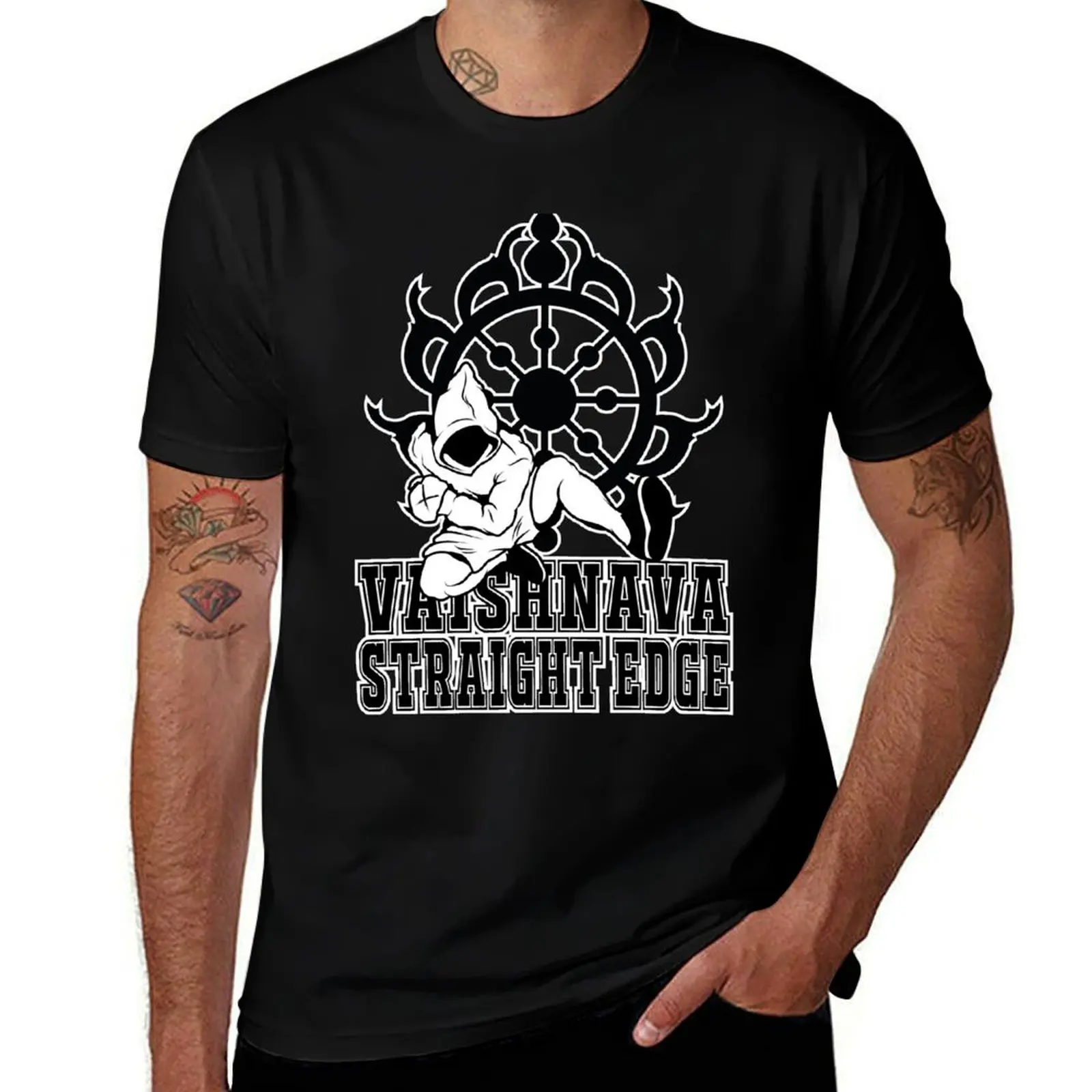 Фото Футболка Vaishnava Straight Edge из комфортной эластичной ткани №1