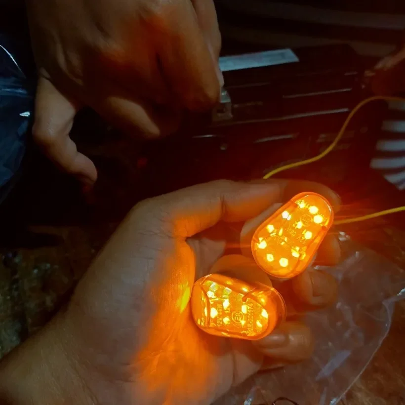 Светодиодный индикатор заподлицо для мотоцикла Yamaha YZF R1 R6 R6S FZ1S 1000 FZ6S FAZER 600