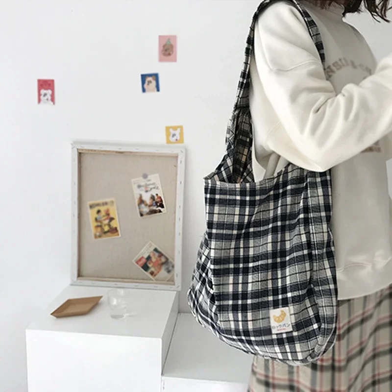 

Vintage Black White Plaid Women Shoulder Bag Autumn Winter New Large Capacity Tote Canvas Bags Young Female Shopping Bags