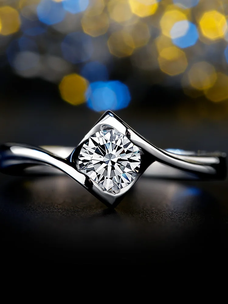 

Genuine sterling silver moissanite ring female fashion simple personality niche design light luxury angel kiss