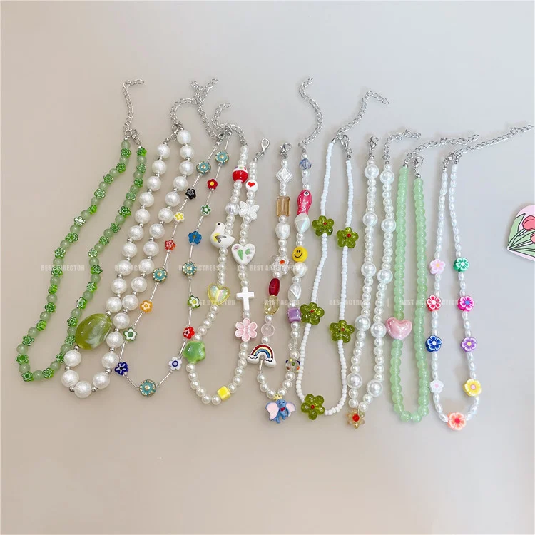 

Vintage Gothic Color Acrylic Ball Beaded Chokers Necklace For Girls Simple Collarbone Chain Spring Ornamental Aesthetic Jewelry