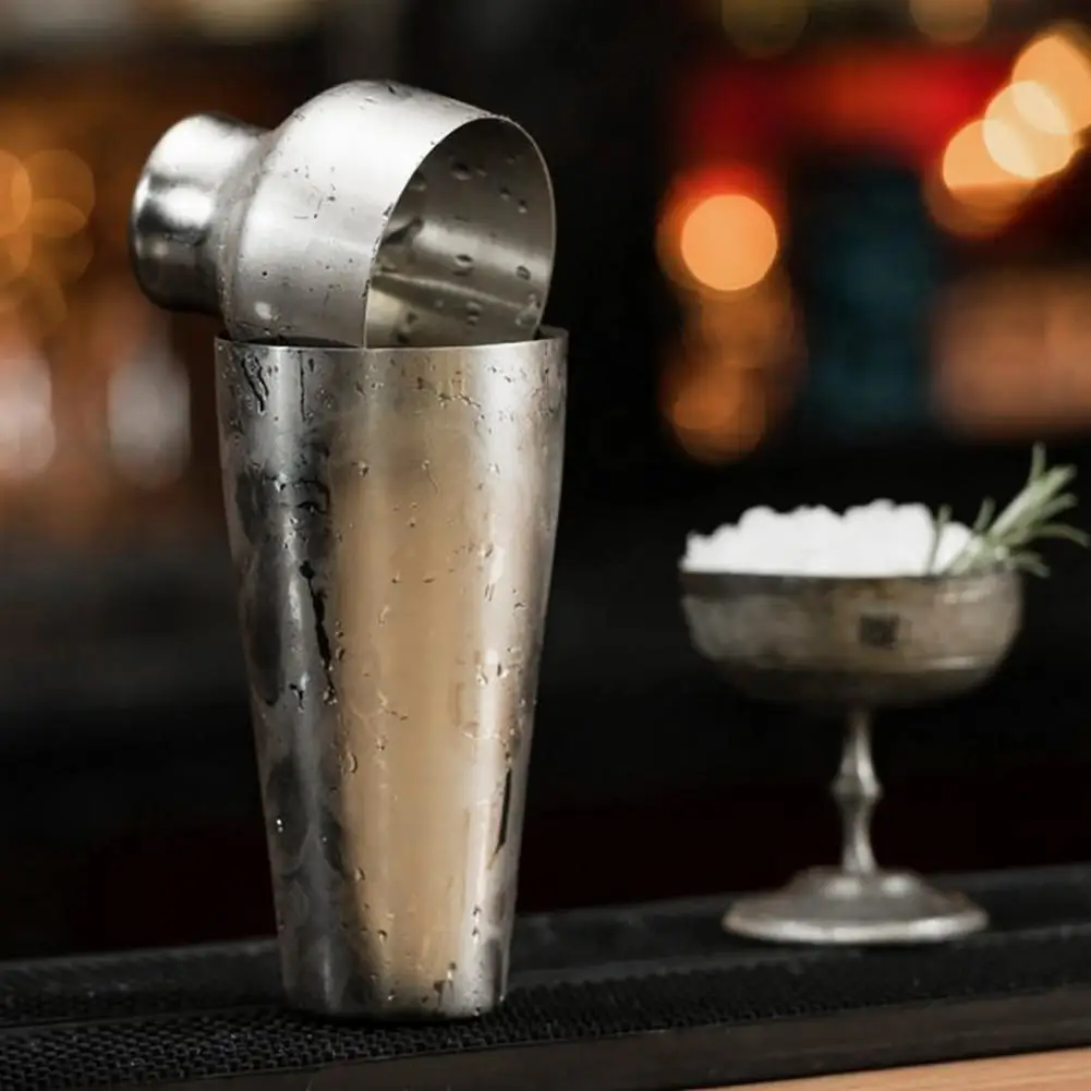 

550ml Cocktail Shaker Clean Easily Leakproof Solid Premium Good Seal Performance Drink Shaker for Restaurant