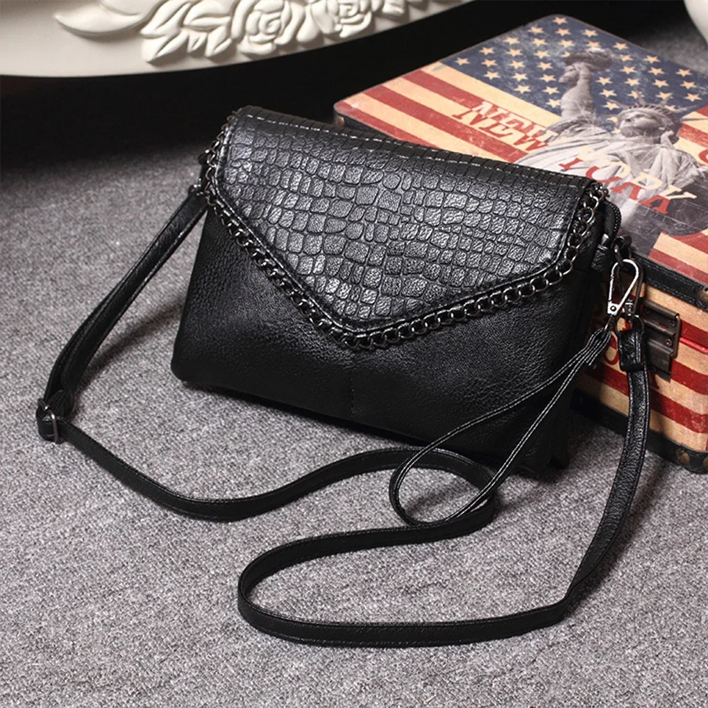 

Womens Messenger Bag For Official And Casual Occasions Messenger Bags Crossbody Shoulder Bags PU Black-S