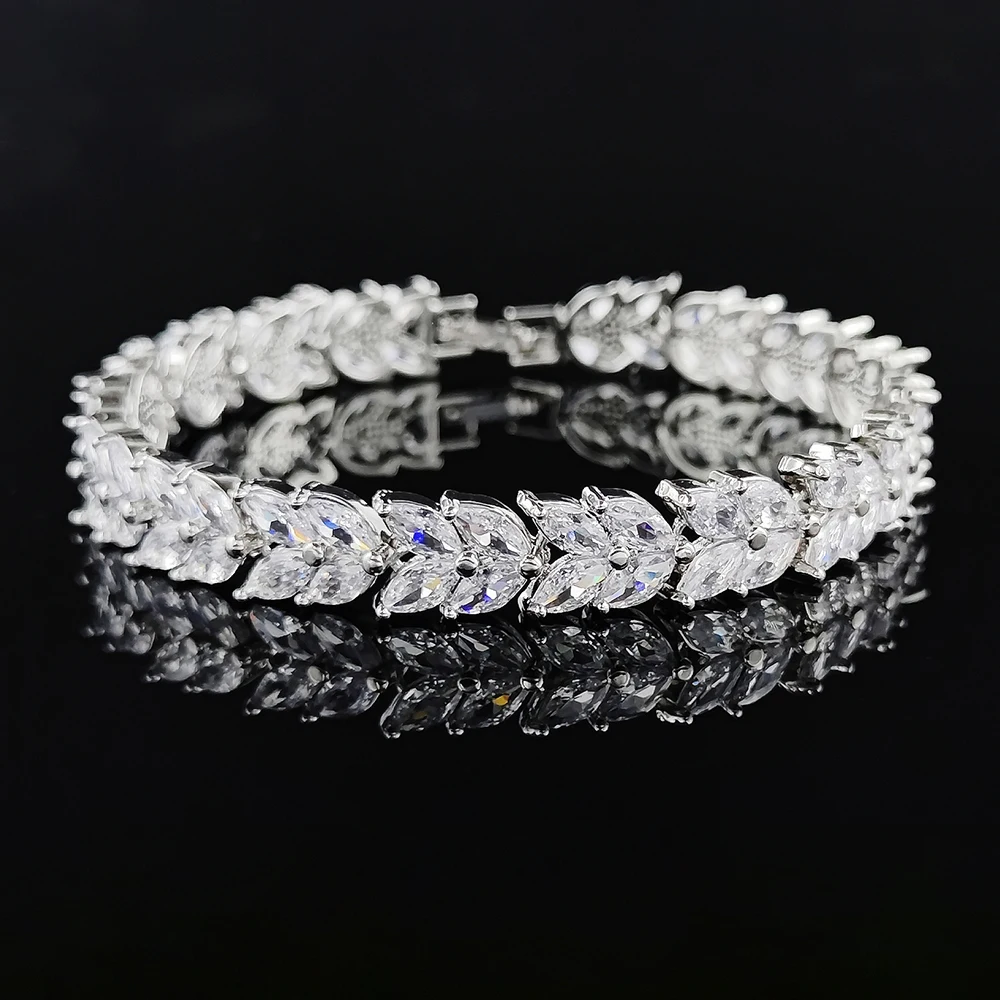 

2022 New Luxury Wheat silver color on hand Bracelet Bangle for Women Anniversary Gift Jewelry Wholesale S6924