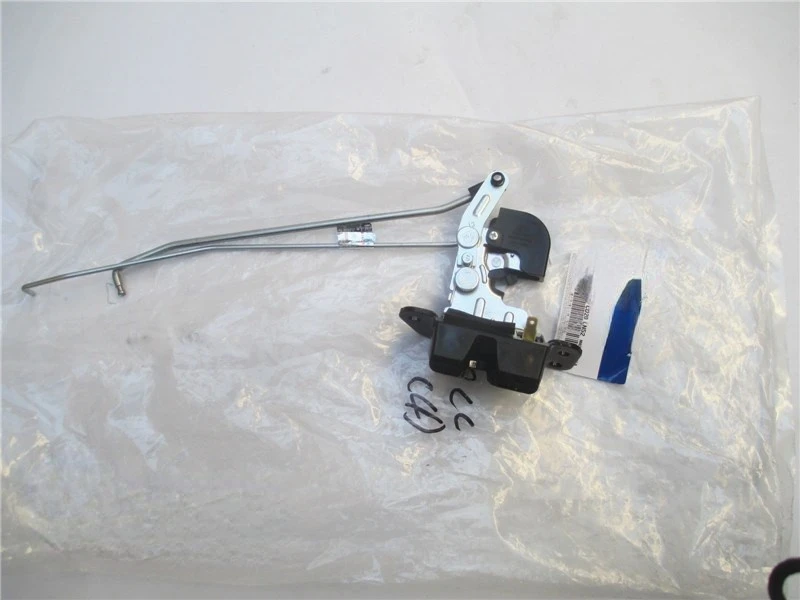 

Замок для багажника Hyundai 2006-11 Santa Fe 2,4/2,7