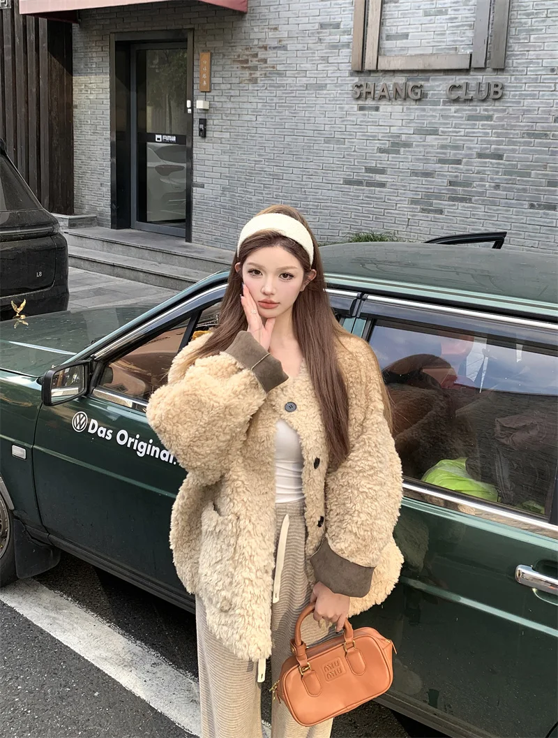 Усовершенствованная корейская серия меховая верхняя одежда на пуговицах