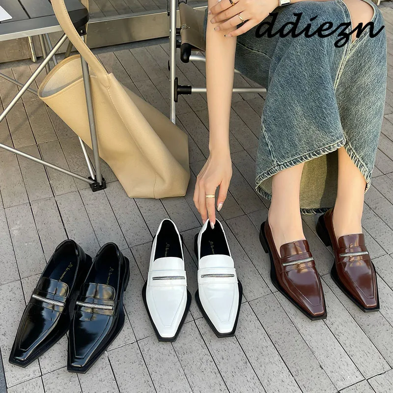 

2023 New In Loafers Oxfords Luxury Ladies Low Heel Sandals Fashion Zippers Style Woman Pumps Shoes Shallow Female Footwear