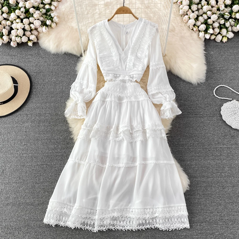 

Винтажное платье с длинным рукавом