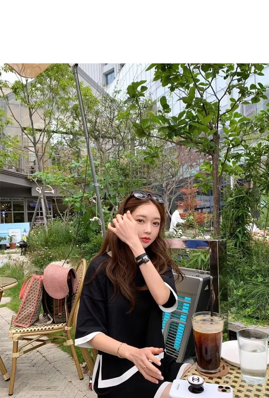 Hazzys Ladies Summer Embroidery Simple Short Sleeve T-shirt Set Short Sleeve + Split Shorts Casual Two Piece Set