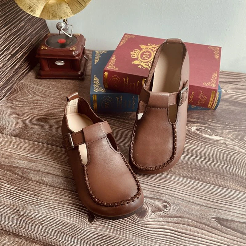 Retro Soft Artificial Leather Loafers Woman Vintage T-Strap Mary Janes Ladies Comfy Wide Toe Flat Moccasion Shoes