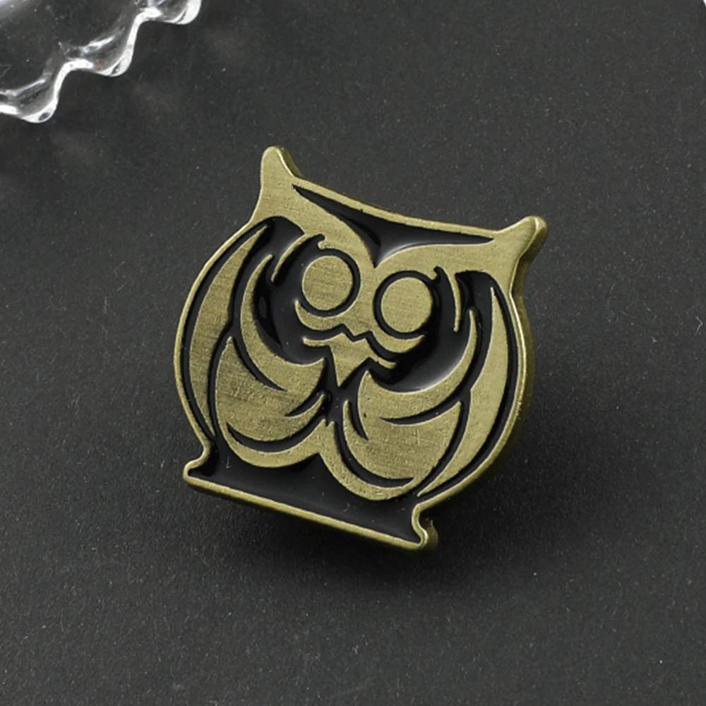 

Vintage Owl Brooch Pin Metal Pins for Backpacks Men Hat Scarf Badge Christmas Gifts Accessories Lapel Pin Punk Jewelry