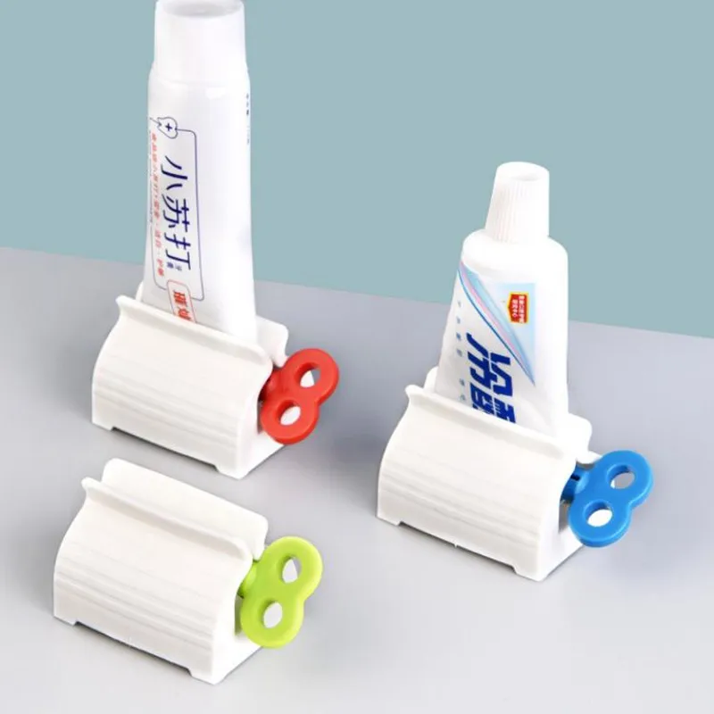 

1Pc Home Plastic Toothpaste Squeezer Easy Dispenser Rolling Holder Tooth Cleaning Accessories Toothpaste Tube Squeezer