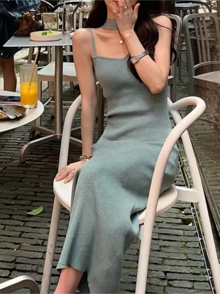 Женское трикотажное платье на бретельках с завышенной талией | Женская одежда