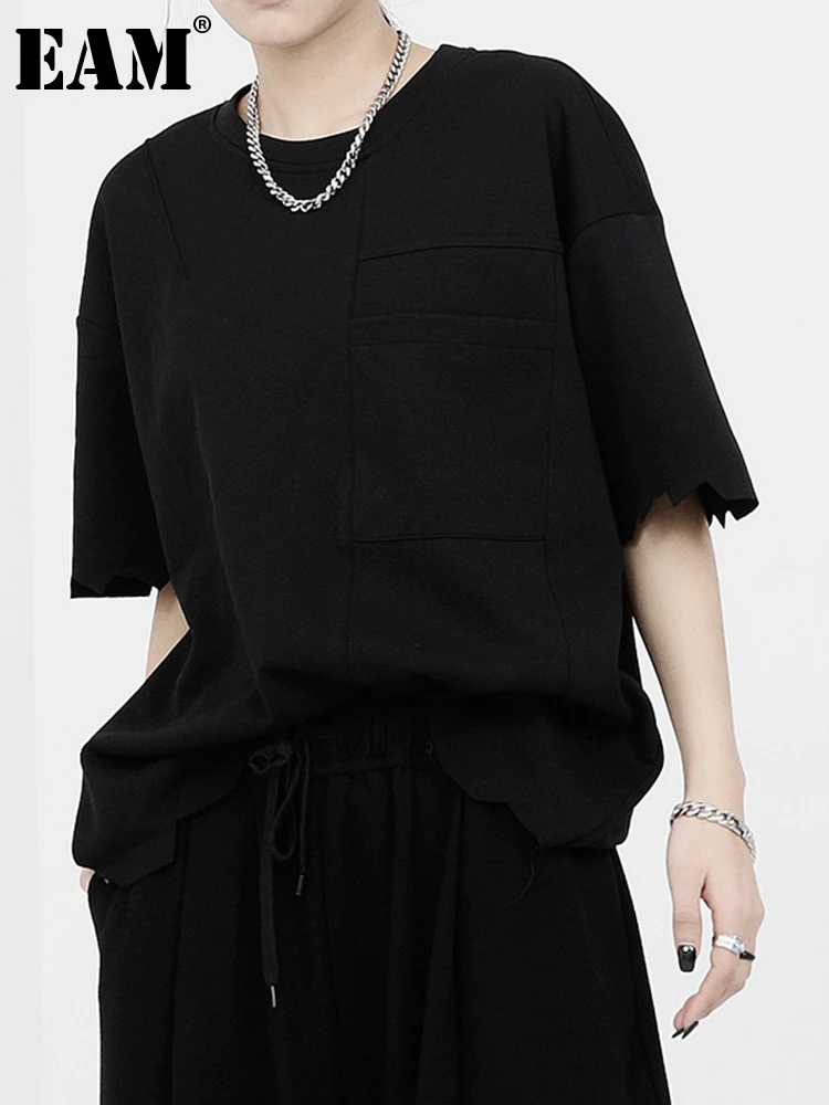 

[EAM] Women White Black Brief Casual Big Size T-shirt New Round Neck Half Sleeve Fashion Tide Spring Summer 2022 1DE6851