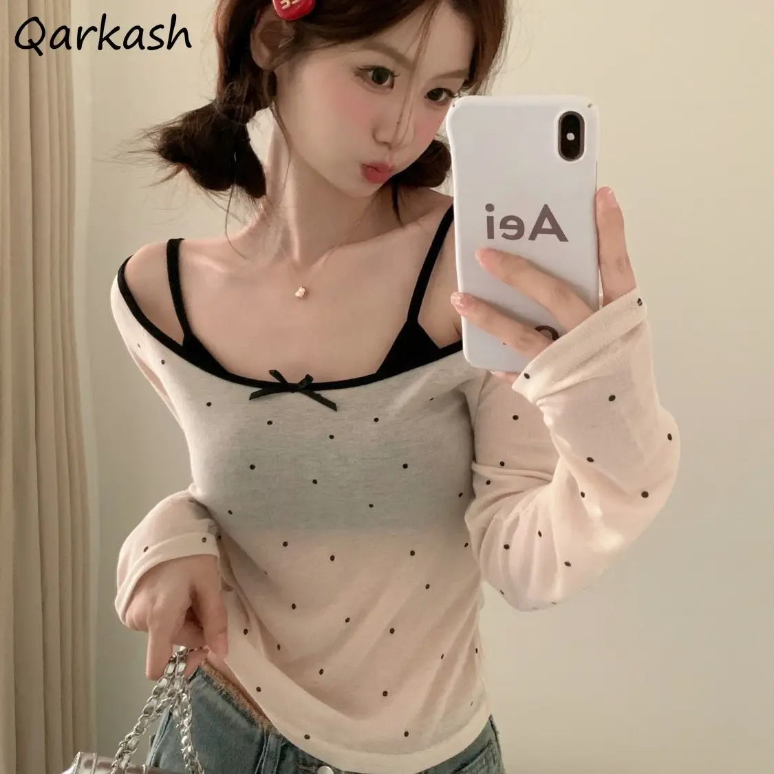 Женские футболки с длинным рукавом в горошек разрезом на шее и бантом корейском